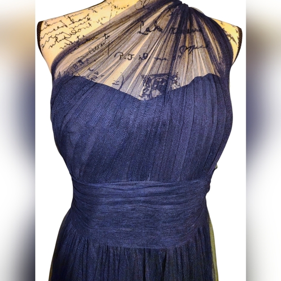 Bill Levkoff English Netting One-Shoulder Gown - Picture 4 of 10